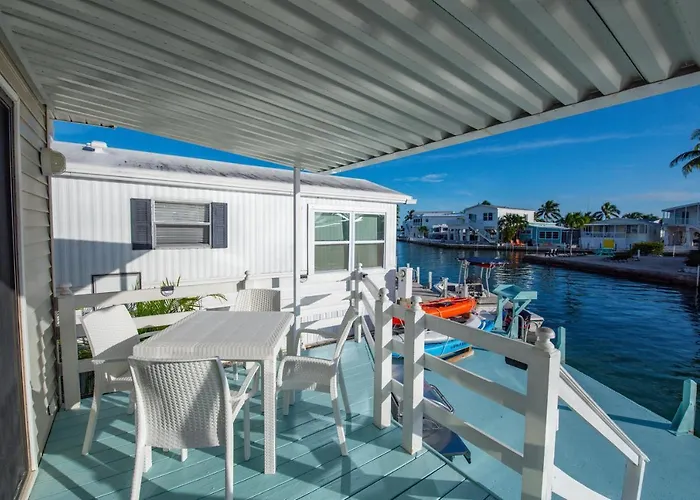 Oceania... Water Front Cottage Retreat ~