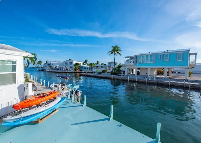 Oceania... Water Front Cottage Retreat ~